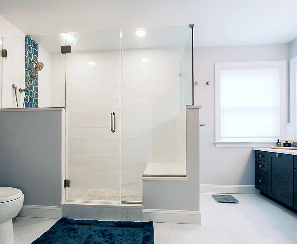 Bright & Spacious Bathroom