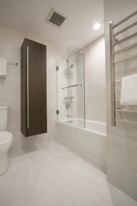Contemporary and Minimal Spa Baths in Lansdale